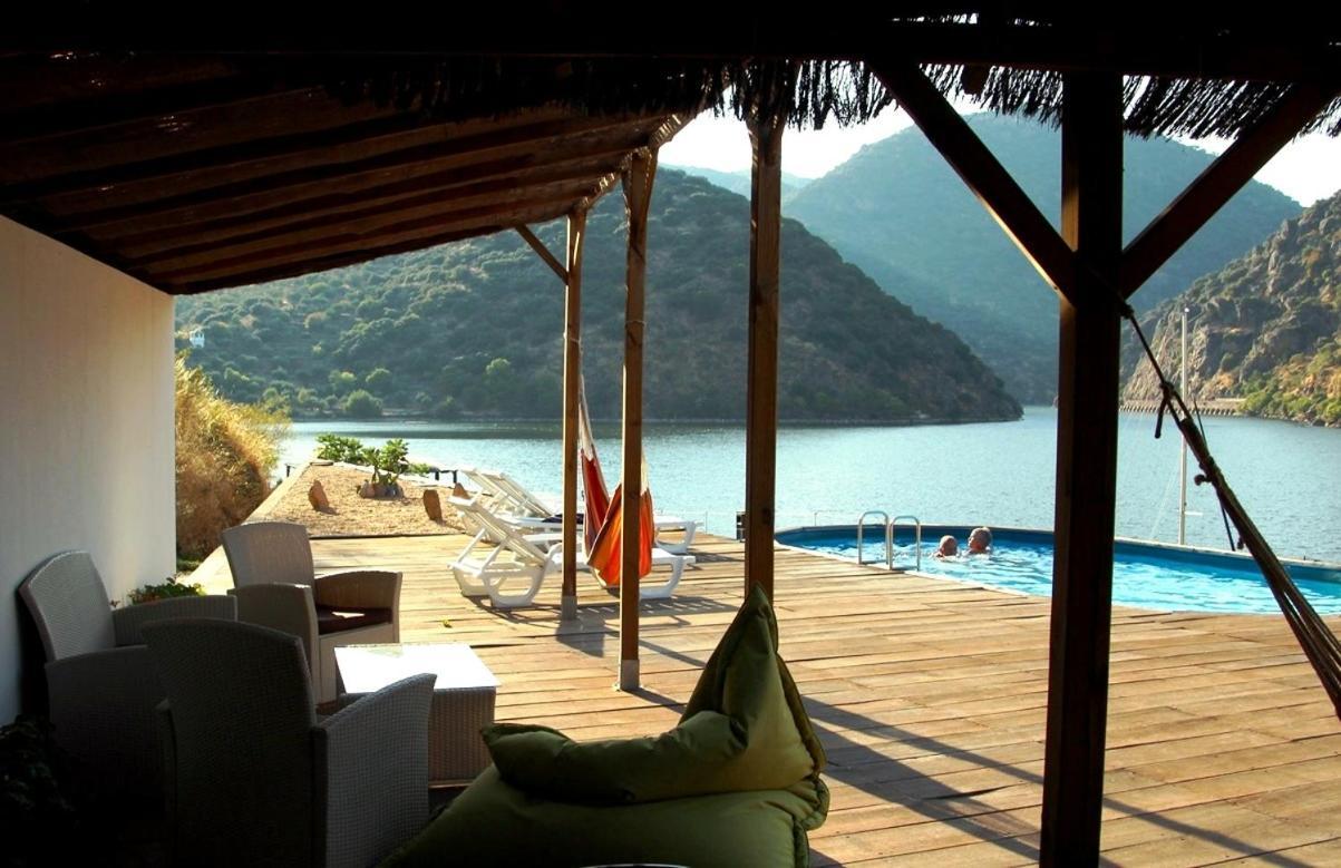 Douro Yacht Charter & Bungalows Sao Joao da Pesqueira Exterior photo