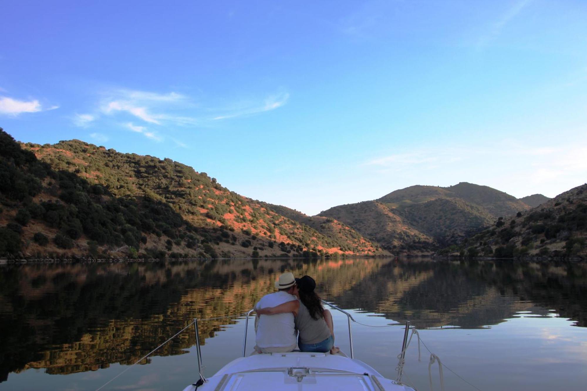 Douro Yacht Charter & Bungalows Sao Joao da Pesqueira Room photo