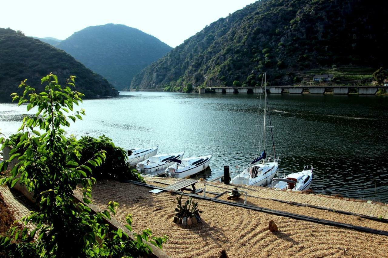 Douro Yacht Charter & Bungalows Sao Joao da Pesqueira Exterior photo