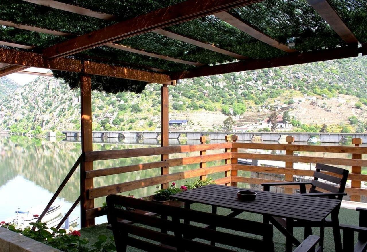 Douro Yacht Charter & Bungalows Sao Joao da Pesqueira Exterior photo