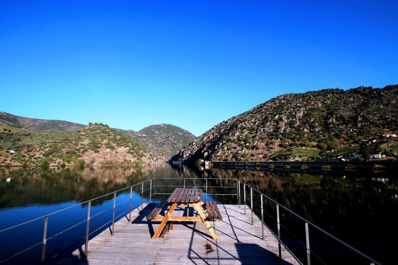 Douro Yacht Charter & Bungalows Sao Joao da Pesqueira Exterior photo